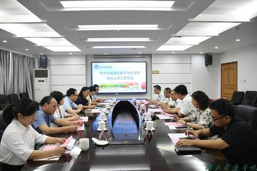 https://news.hbmu.edu.cn/__local/E/1F/44/54D3EB988421199D90CD86A1CD8_7CE21857_1E706.png